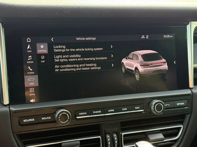 2019 Porsche Macan AWD - 23011916 - 29