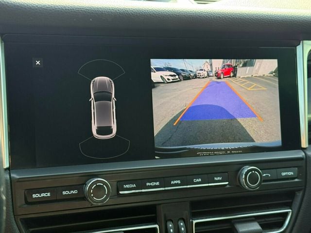 2019 Porsche Macan AWD - 23011916 - 3