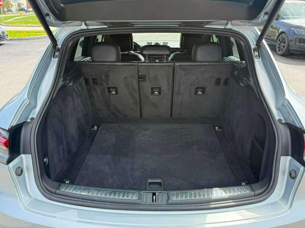 2019 Porsche Macan AWD - 23011916 - 40