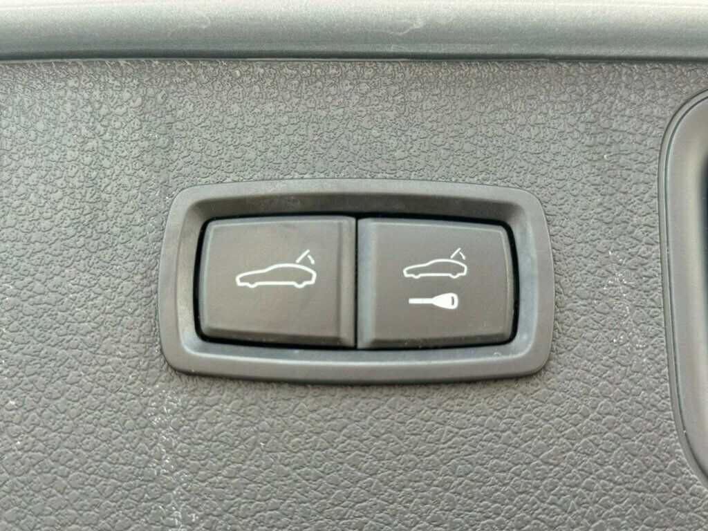 2019 Porsche Macan AWD - 23011916 - 41