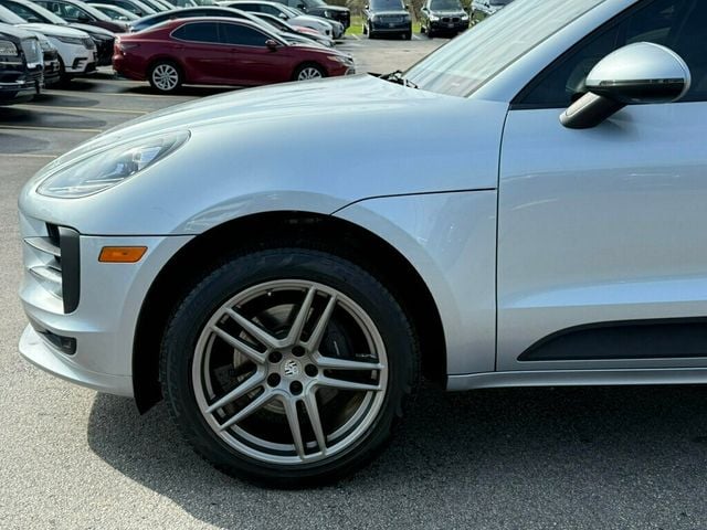 2019 Porsche Macan AWD - 23011916 - 42