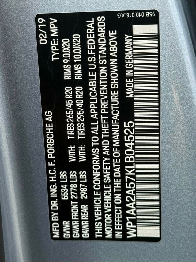 2019 Porsche Macan AWD - 23011916 - 48