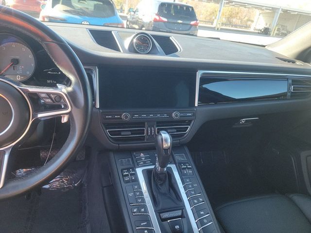 2019 Porsche Macan DYNAMIC STAR PLUS HEADLIGHTS! PREMIUM PAK PLUS! LOADED OPTIONS - 22963841 - 9