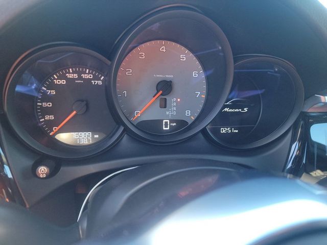 2019 Porsche Macan DYNAMIC STAR PLUS HEADLIGHTS! PREMIUM PAK PLUS! LOADED OPTIONS - 22963841 - 14