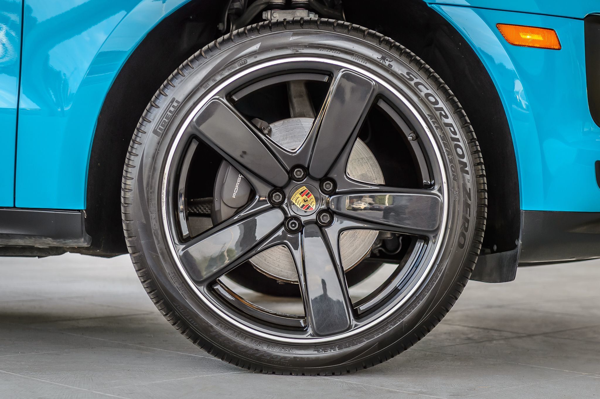 2019 Porsche Macan photo 16