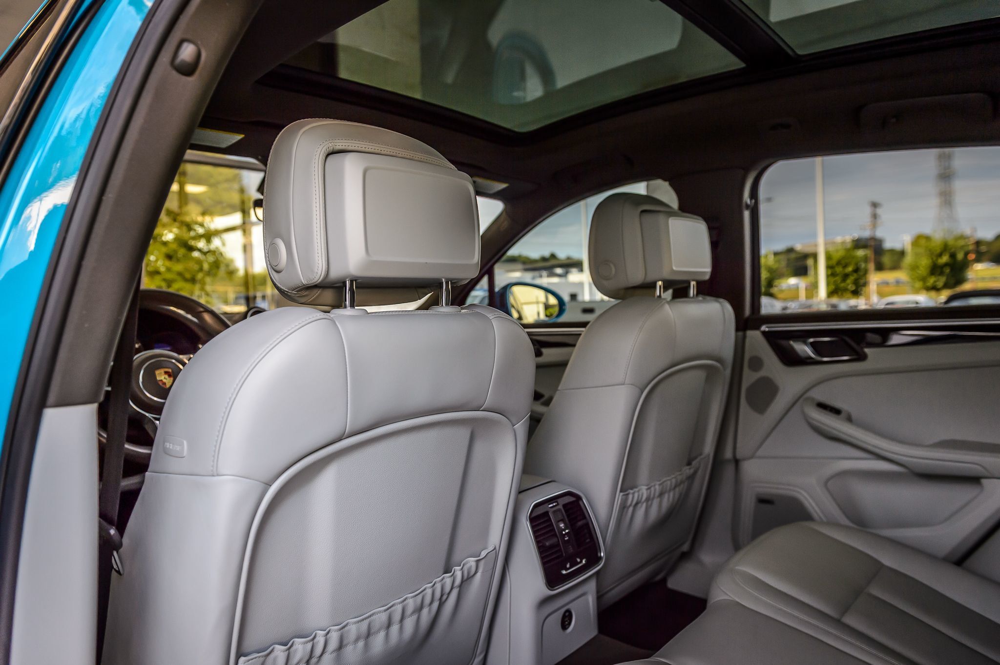 2019 Porsche Macan photo 38