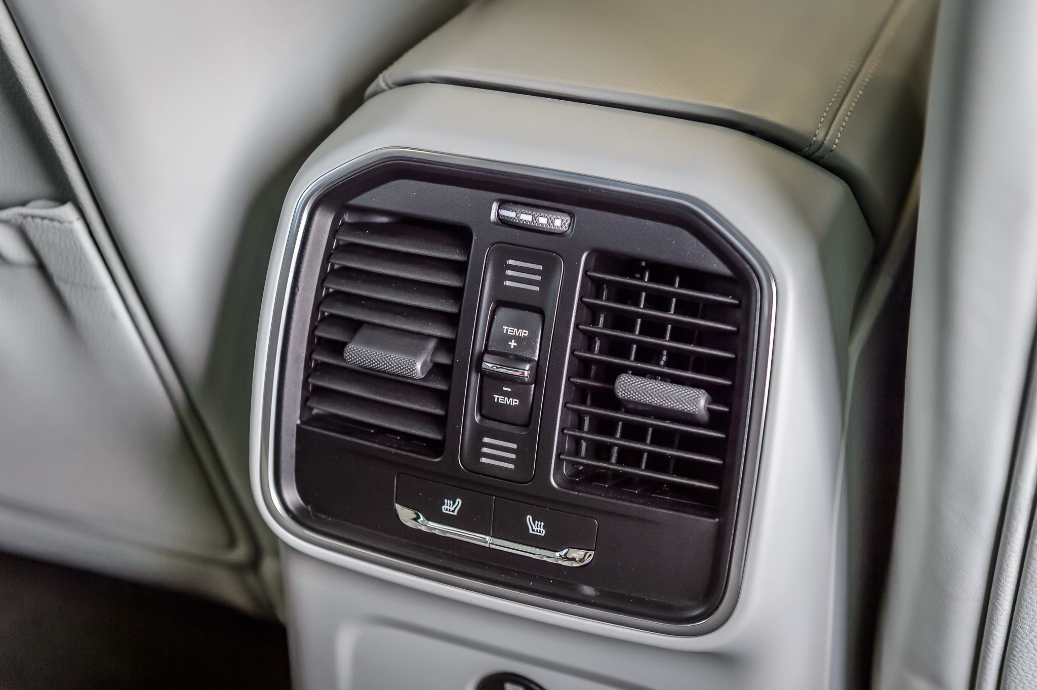 2019 Porsche Macan photo 42
