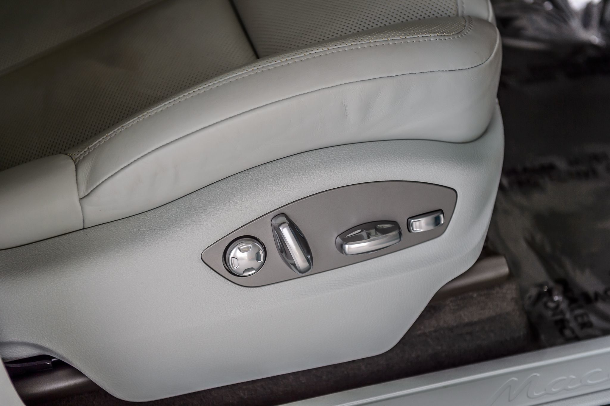 2019 Porsche Macan photo 44