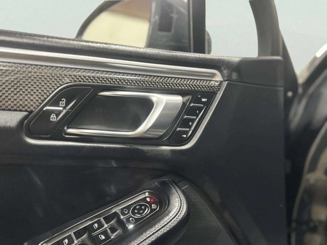 2019 Porsche Macan S AWD - 22989120 - 13