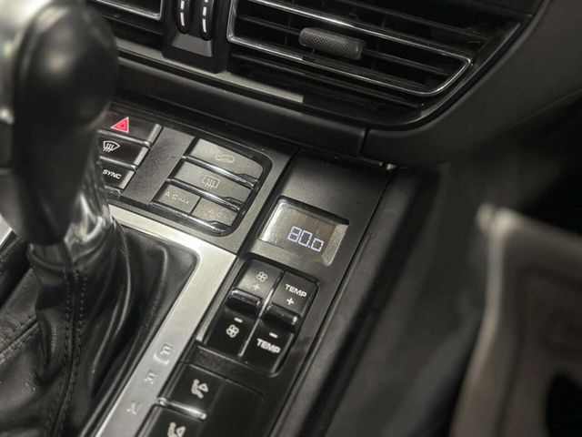 2019 Porsche Macan S AWD - 22989120 - 34