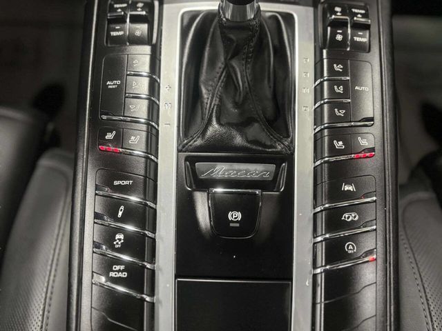 2019 Porsche Macan S AWD - 22989120 - 37