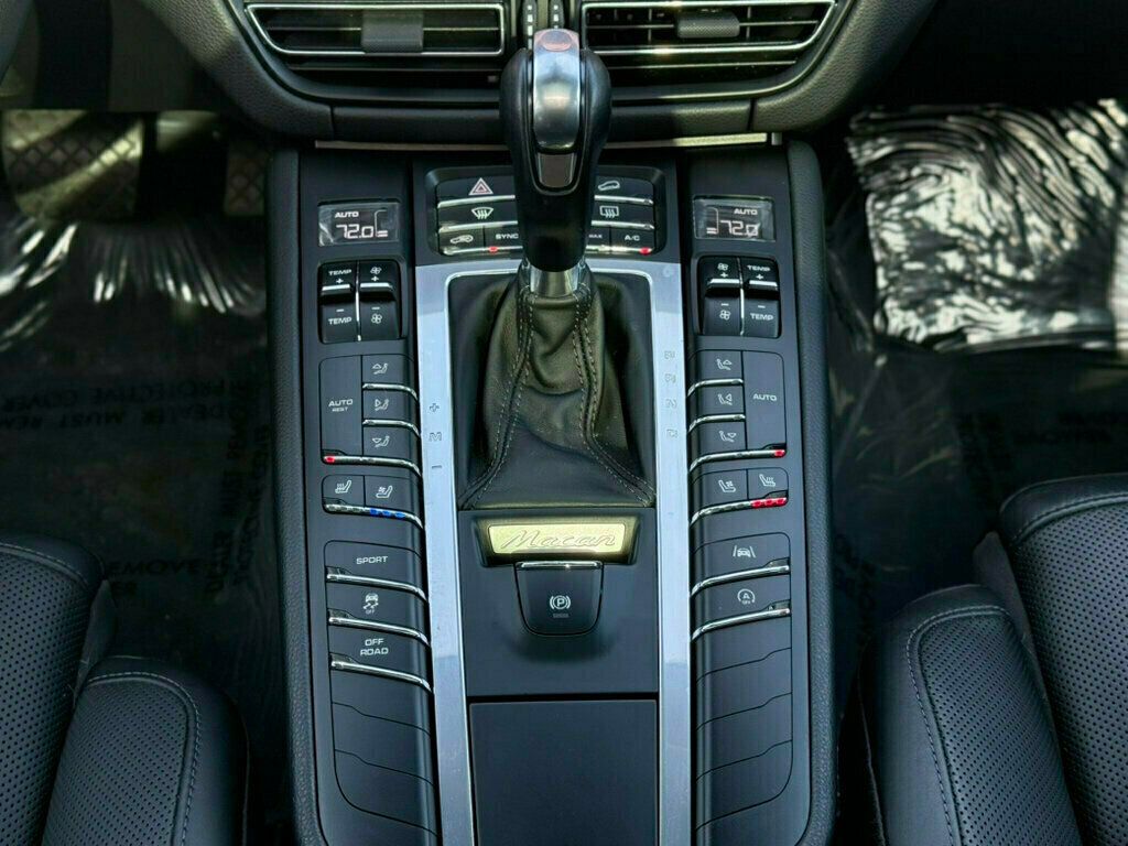 2019 Porsche Macan S AWD - 23018196 - 25
