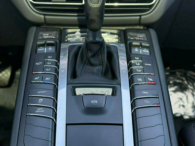 2019 Porsche Macan S AWD - 23018196 - 26