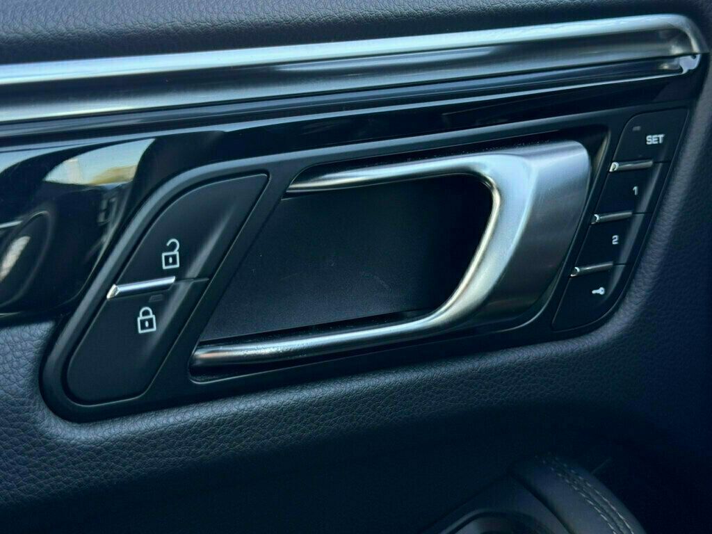 2019 Porsche Macan S AWD - 23018196 - 36