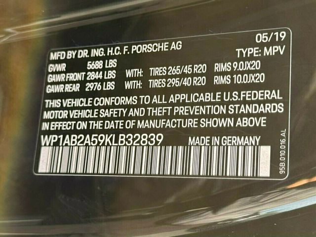 2019 Porsche Macan S AWD - 23018196 - 46