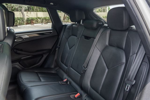 2019 Porsche Macan S AWD - 23017962 - 21