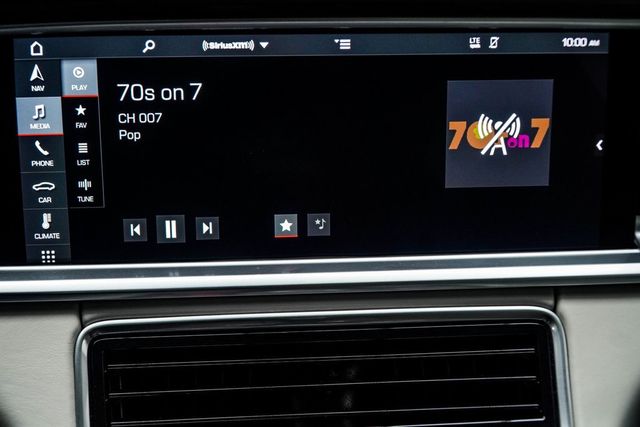 2019 Porsche Panamera 4 E-Hybrid AWD - 22939440 - 28