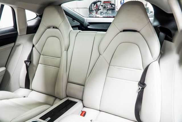 2019 Porsche Panamera 4 E-Hybrid AWD - 22939440 - 44
