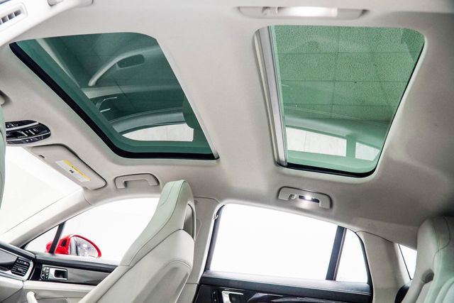 2019 Porsche Panamera 4 E-Hybrid AWD - 22939440 - 46