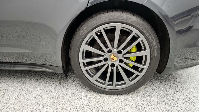2019 Porsche Panamera 4 E-Hybrid AWD w/ Premium Package Plus, 20'' Wheels & 4-Zone CC - 22955786 - 8