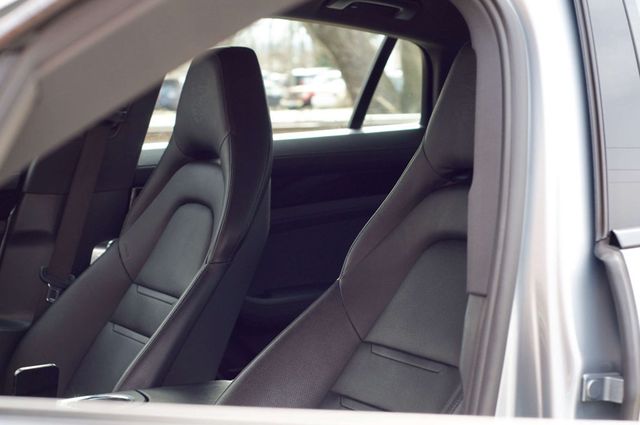 2019 Porsche Panamera MSRP$110790/PremiumPkgPlus/Heated&CooledSeats/SoftCloseDoors - 22976154 - 17