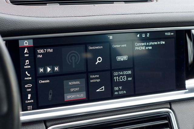 2019 Porsche Panamera MSRP$110790/PremiumPkgPlus/Heated&CooledSeats/SoftCloseDoors - 22976154 - 24