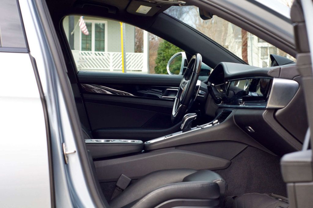 2019 Porsche Panamera MSRP$110790/PremiumPkgPlus/Heated&CooledSeats/SoftCloseDoors - 22976154 - 32