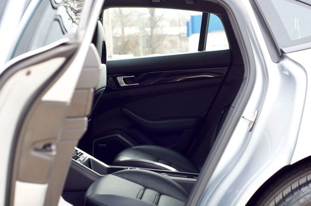 2019 Porsche Panamera MSRP$110790/PremiumPkgPlus/Heated&CooledSeats/SoftCloseDoors - 22976154 - 38