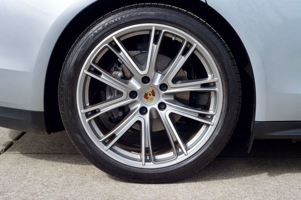 2019 Porsche Panamera MSRP$110790/PremiumPkgPlus/Heated&CooledSeats/SoftCloseDoors - 22976154 - 42