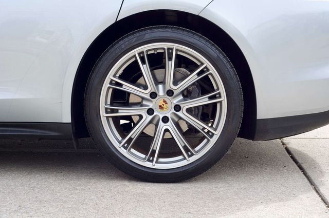 2019 Porsche Panamera MSRP$110790/PremiumPkgPlus/Heated&CooledSeats/SoftCloseDoors - 22976154 - 43