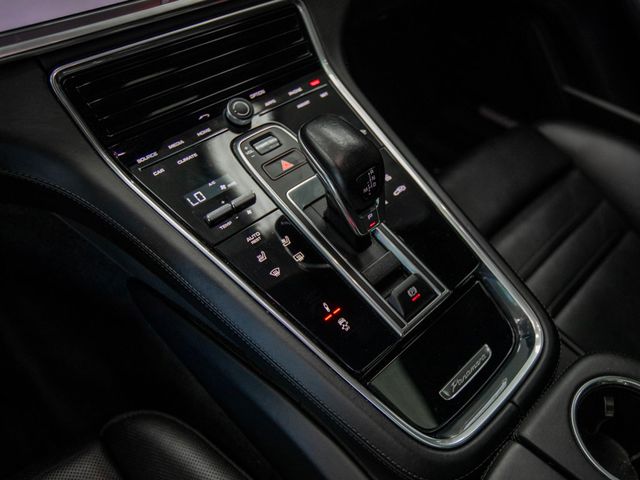 2019 Porsche Panamera Turbo AWD - 23034501 - 26