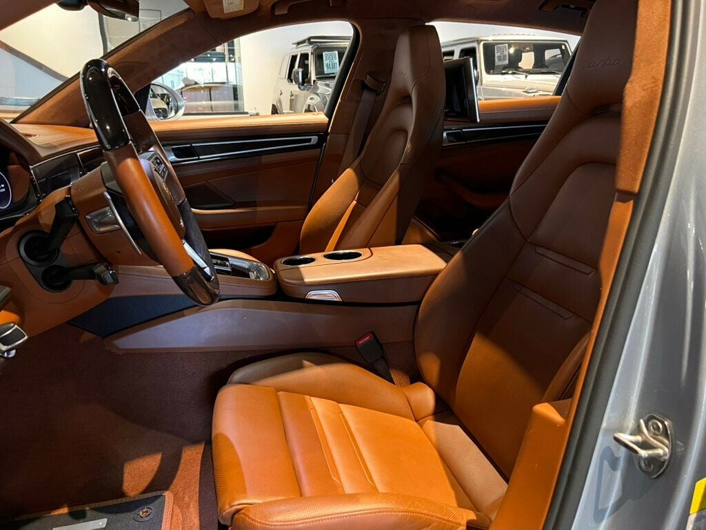 2019 Porsche Panamera Turbo/S/E-HybridExecutive/$240950MSRP!!!/PremiumPkgPlus/HUD - 22993646 - 16
