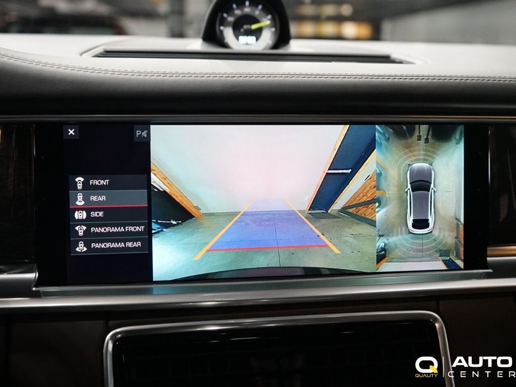 2019 Porsche Panamera Turbo S E-Hybrid Sport Turismo AWD - 22974762 - 32