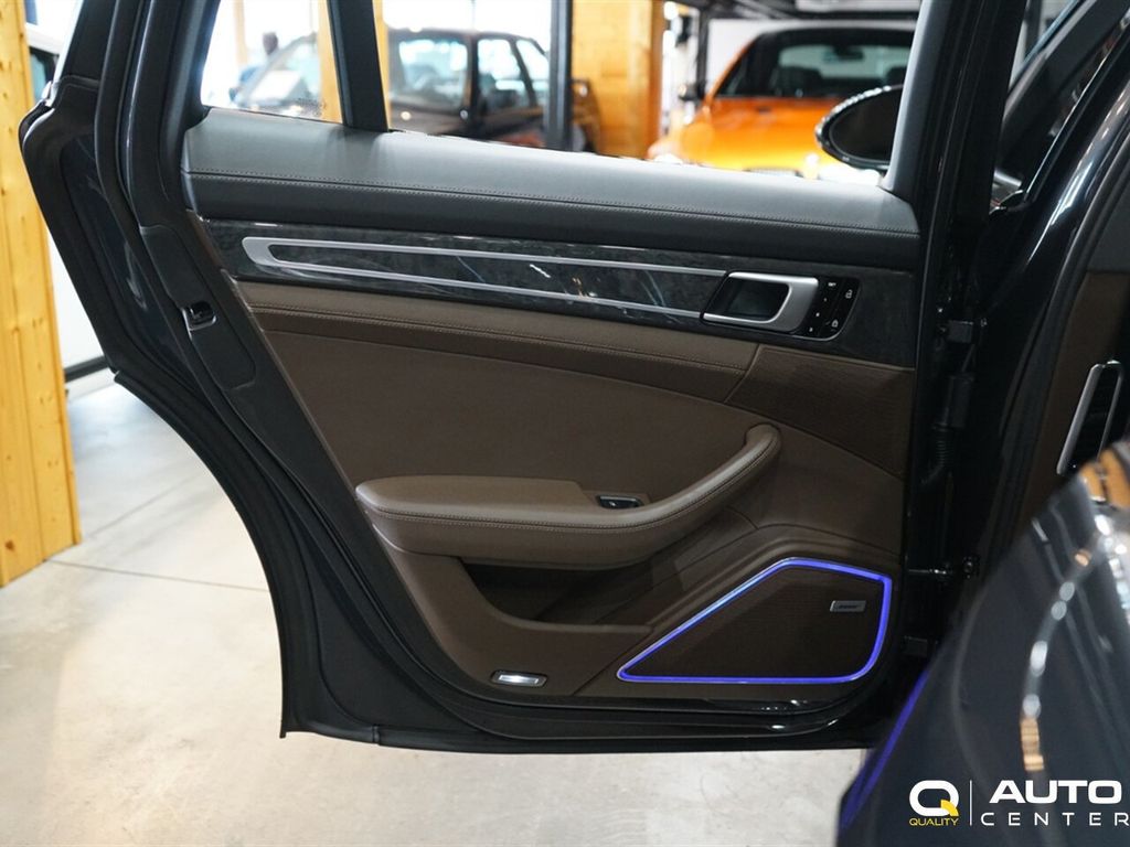 2019 Porsche Panamera Turbo S E-Hybrid Sport Turismo AWD - 22974762 - 39