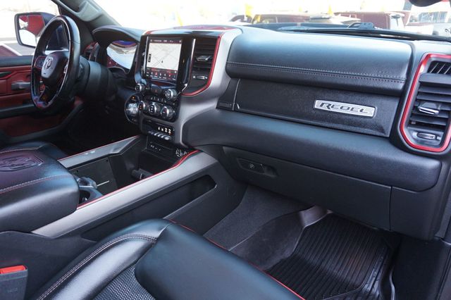 2019 Ram 1500 4WD, HEMI 5.7, REBEL, BACKUP CAMERA, PREMIUM WHEELS,CLEAN CARFAX - 23056321 - 16