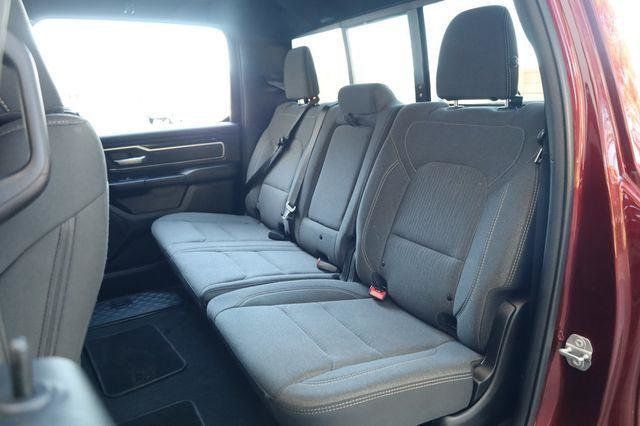 2019 Ram 1500 Big Horn - 23017599 - 17