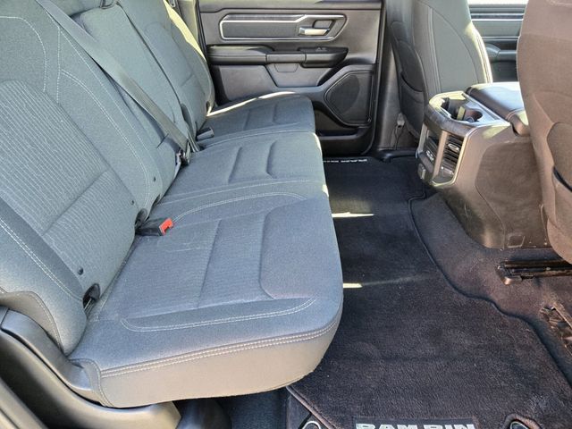 2019 Ram 1500 Big Horn 4x2 Crew Cab 5'7" Box - 22979279 - 10