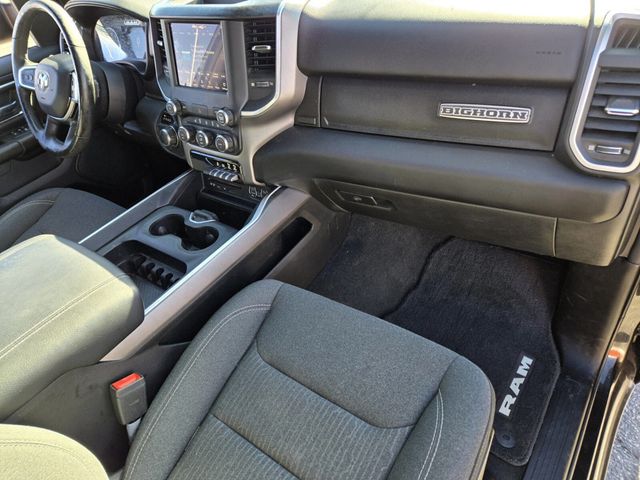 2019 Ram 1500 Big Horn 4x2 Crew Cab 5'7" Box - 22979279 - 12