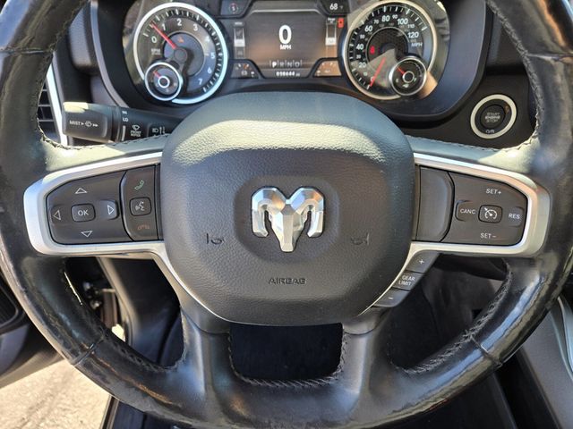 2019 Ram 1500 Big Horn 4x2 Crew Cab 5'7" Box - 22979279 - 14