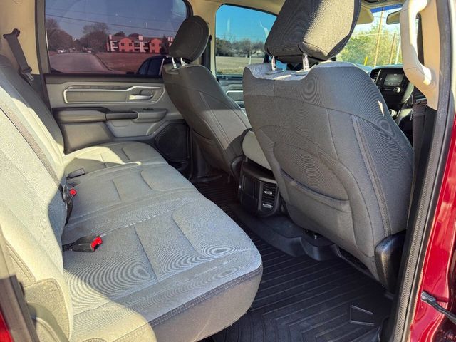 2019 Ram 1500 Big Horn 4x2 Crew Cab 5'7" Box - 22969603 - 14