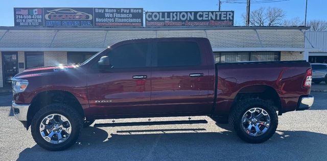 2019 Ram 1500 Big Horn 4x2 Crew Cab 5'7" Box - 22969603 - 3