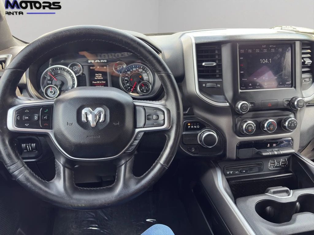 2019 Ram 1500 Big Horn 4x2 Quad Cab 6'4" Box - 23023853 - 10