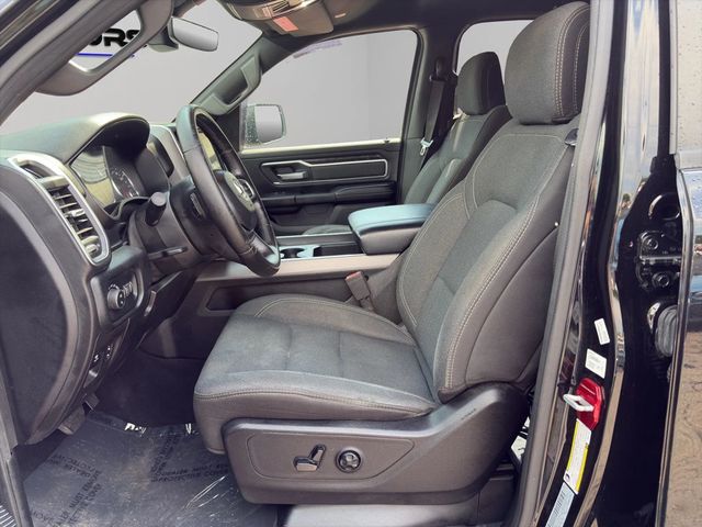 2019 Ram 1500 Big Horn 4x2 Quad Cab 6'4" Box - 23023853 - 16