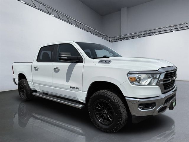 2019 Ram 1500 Big Horn 4x4 Crew Cab 5'7" Box - 23049561 - 7