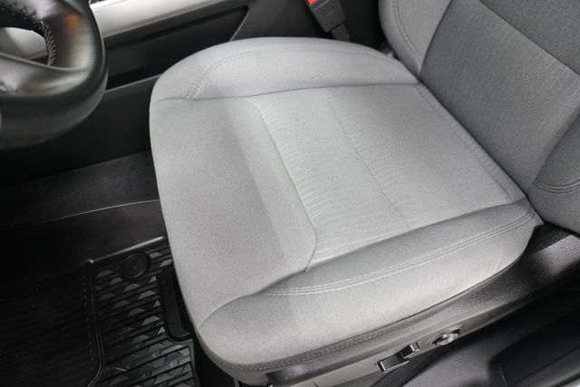 2019 Ram 1500 Big Horn 4x4 Crew Cab 5'7" Box - 23010923 - 9