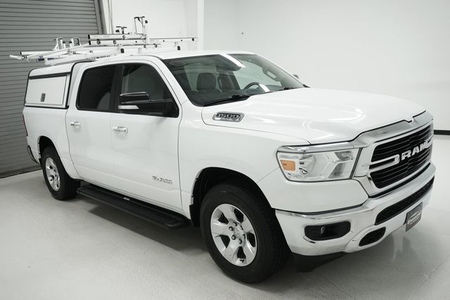 2019 Ram 1500 Big Horn 4x4 Crew Cab 5'7" Box - 23010923 - 1
