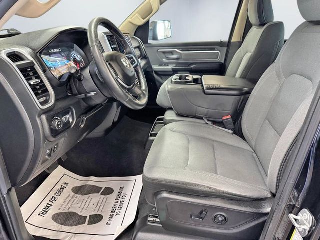 2019 Ram 1500 Big Horn 4x4 Crew Cab 5'7" Box - 23070371 - 15