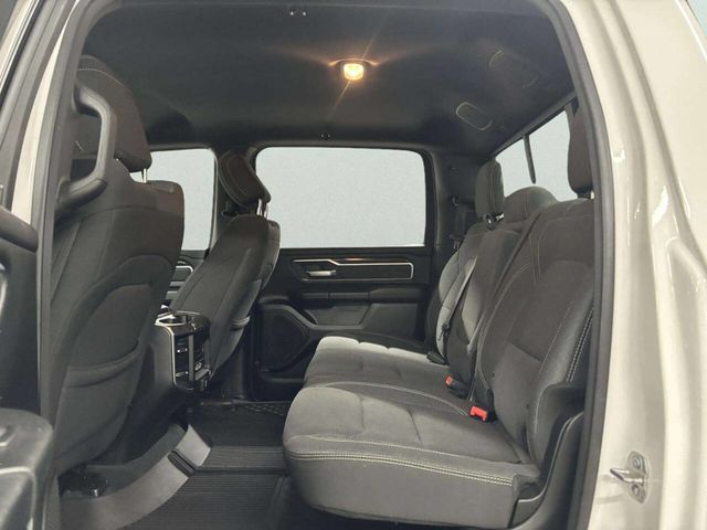 2019 Ram 1500 Big Horn 4x4 Crew Cab 5'7" Box - 22984889 - 13