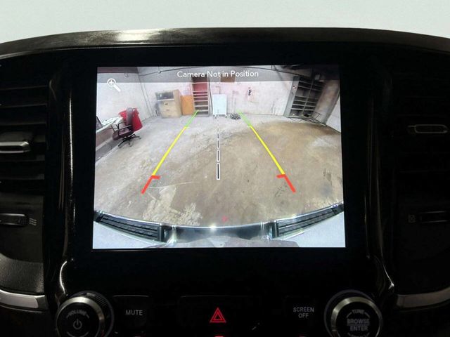 2019 Ram 1500 Big Horn 4x4 Crew Cab 5'7" Box - 22984889 - 23