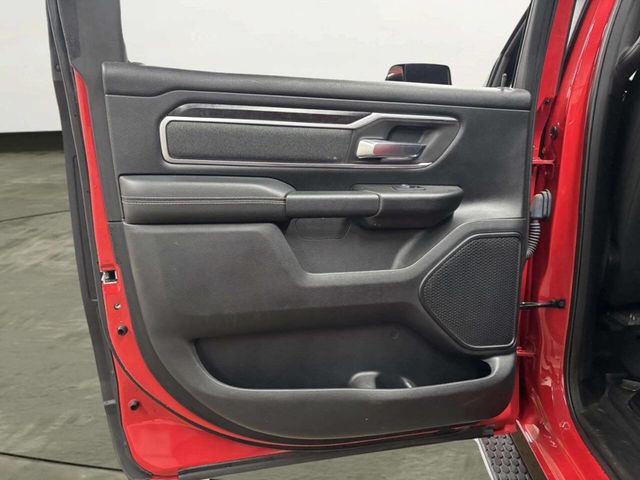 2019 Ram 1500 Big Horn 4x4 Crew Cab 5'7" Box - 22984890 - 12